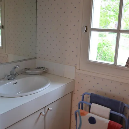 Chaumiere De Charme En Briere